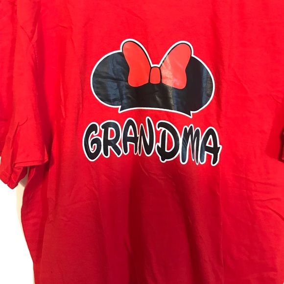 Red cotton short sleeves T-shirt w/ Disney Minnie Ear design &GRANDMA on it; XL. - Picture 6 of 6